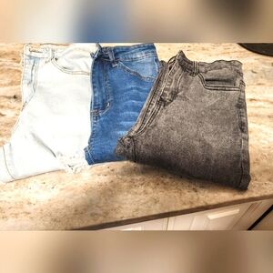 Shein skinny jeans 3 pair, Dark blue,Light blue,and stone wash Black